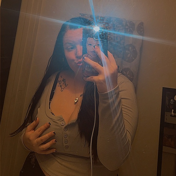 Meet your Posher, Scotti - Picture 2 of 5